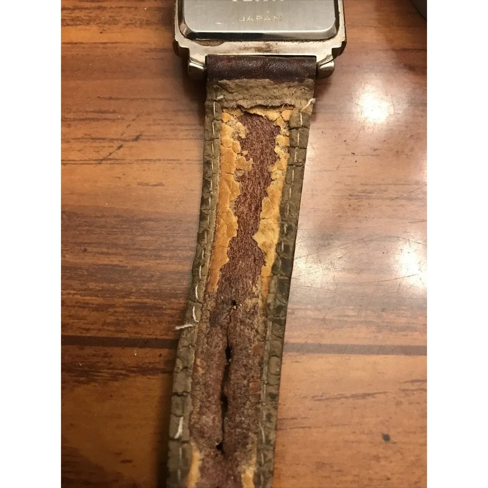 Lot 2 American Eagle Vintage 80's Watches Leather pocket‎